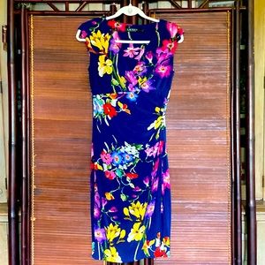 Elegant blue flowe dress